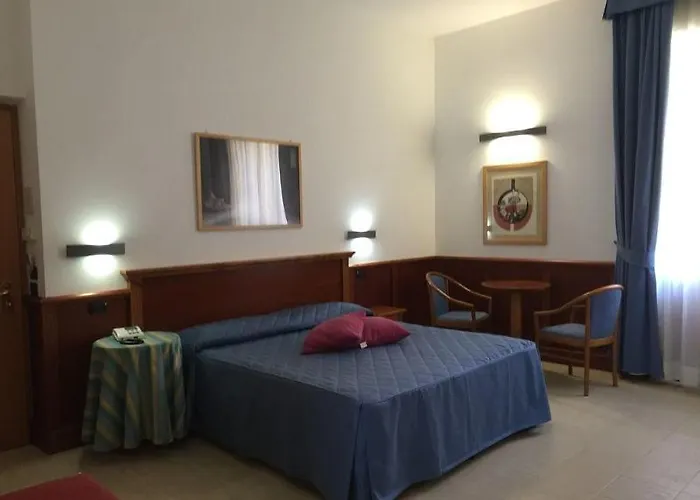 מלון Duomo - Etruria Collection