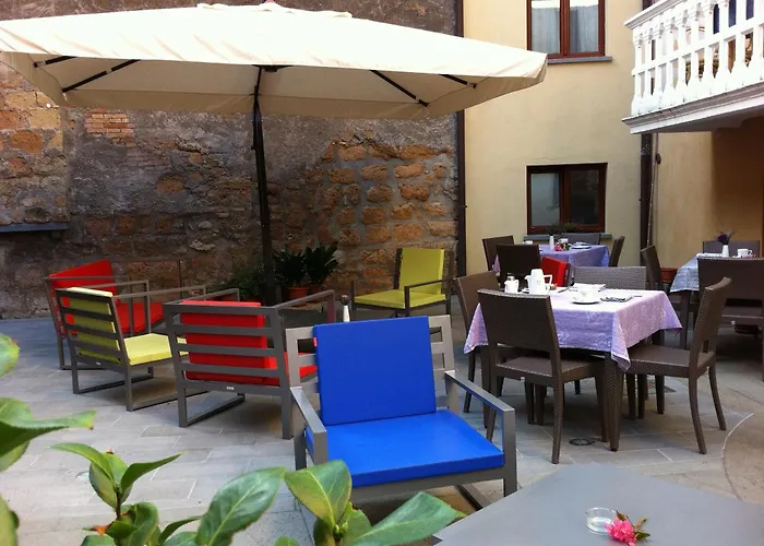 מלון Duomo - Etruria Collection