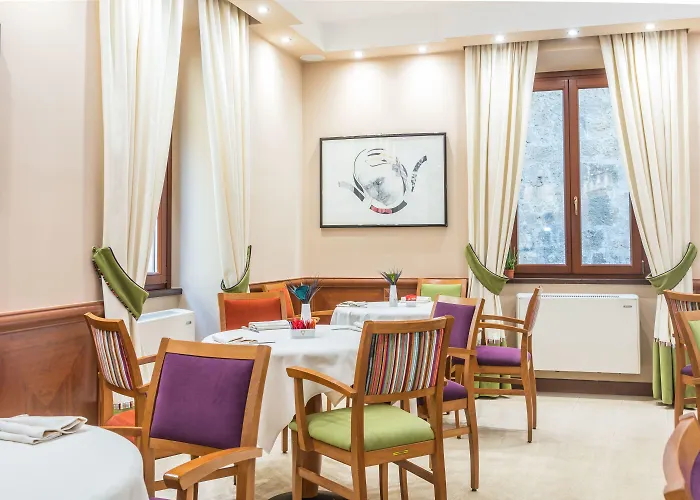 מלון Duomo - Etruria Collection 3*